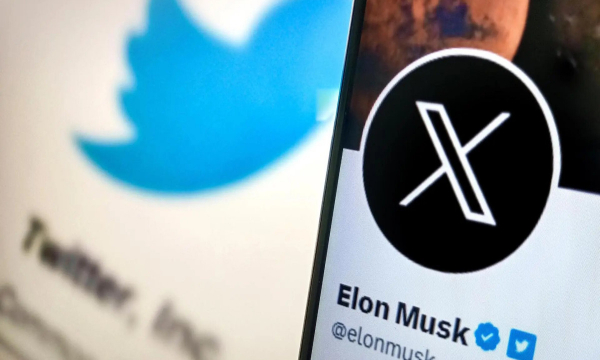 Маск сменил название и логотип Twitter