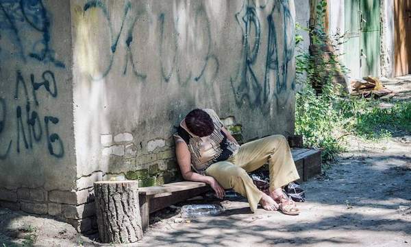 Доктор объяснил причины распада личности у алкоголиков